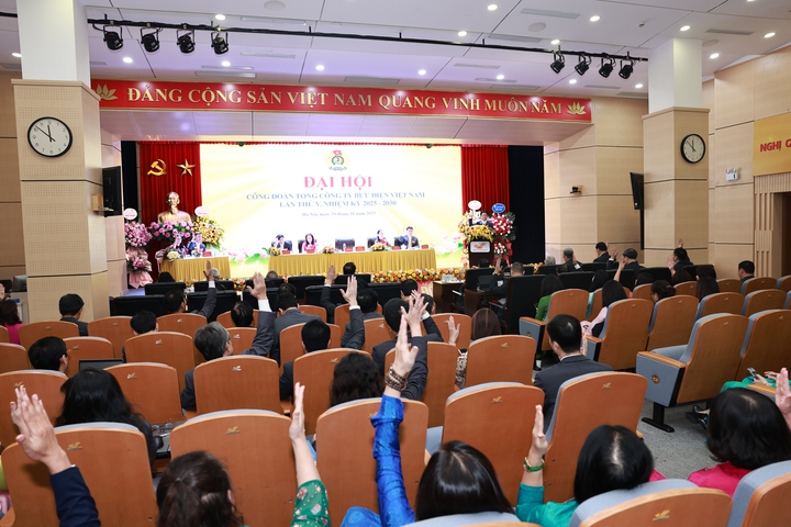 Tổng hợp báo chí ngành Bưu điện ngày 01/12/2025