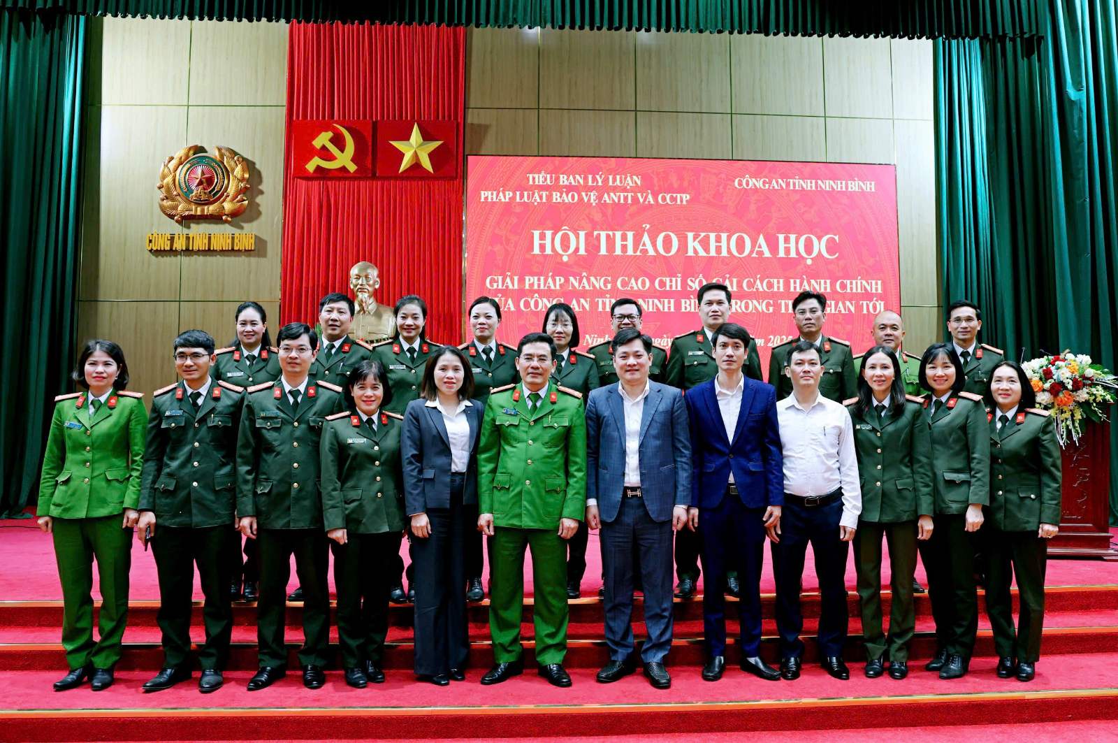 Bưu điện tỉnh Ninh Bình tham gia Hội thảo khoa học về cải cách hành chính