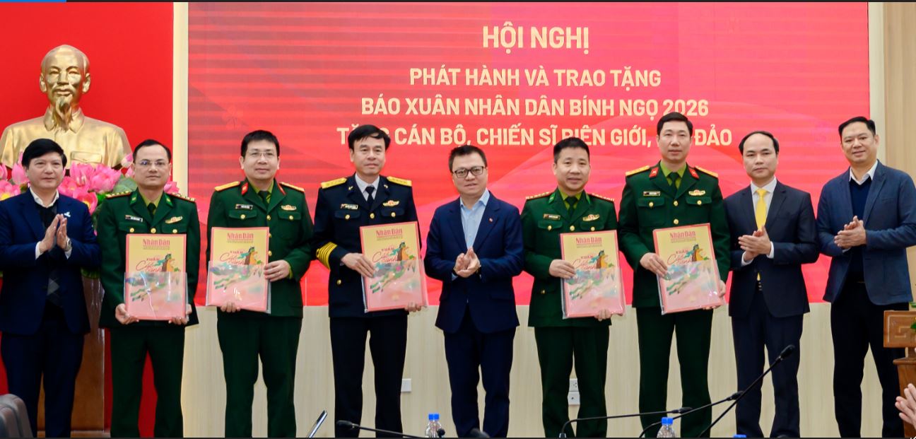 Bưu điện Việt Nam đưa Báo Xuân Nhân Dân 2026 đến cán bộ, chiến sĩ tại biên giới, hải đảo