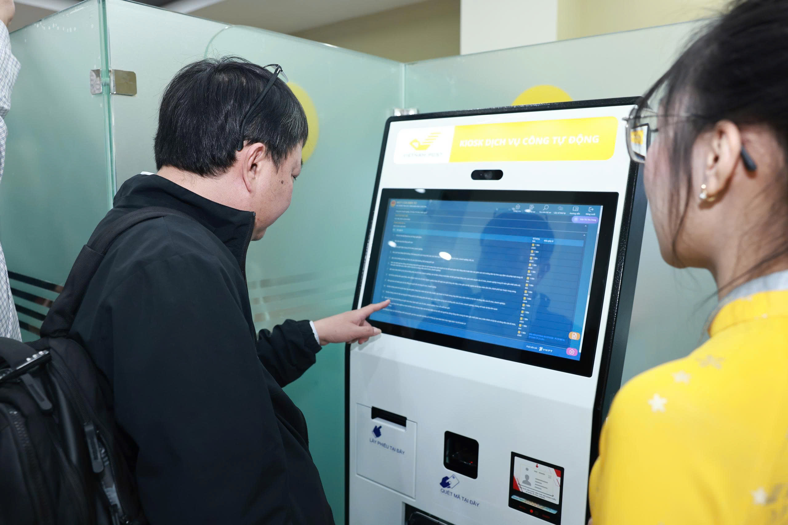 Bưu điện Việt Nam góp phần vận hành hiệu quả Bộ phận Một cửa Bộ Khoa học và Công nghệ