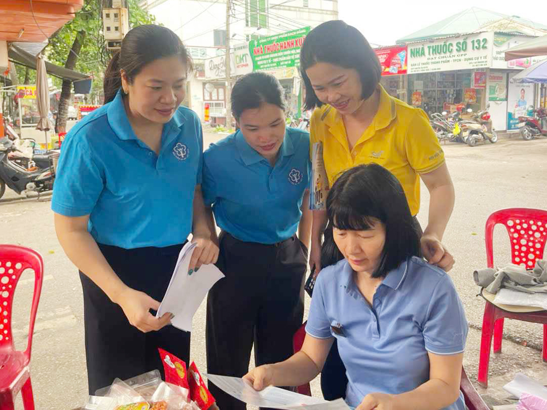 Quảng Ninh: Ra quân vận động người dân tham gia BHXH tự nguyện, BHYT hộ gia đình tại Đông Triều