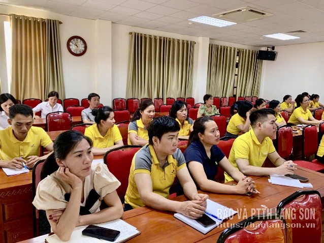 Lạng Sơn: Tập huấn kỹ năng phát triển người tham gia BHXH, BHYT