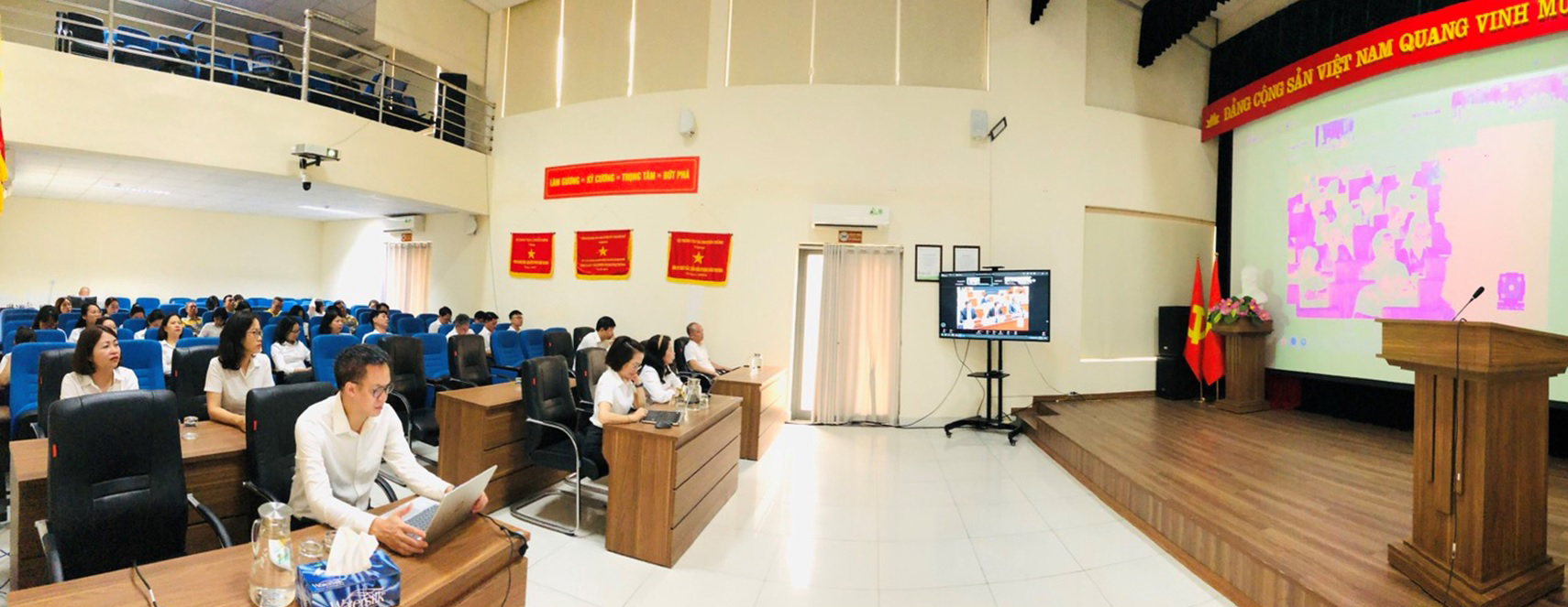 Bài dự thi: Việc xây dựng bộ máy tinh gọn, vận hành thống nhất và nâng cao năng lực cạnh tranh, tạo động lực tăng trưởng mới cho Bưu điện Việt Nam