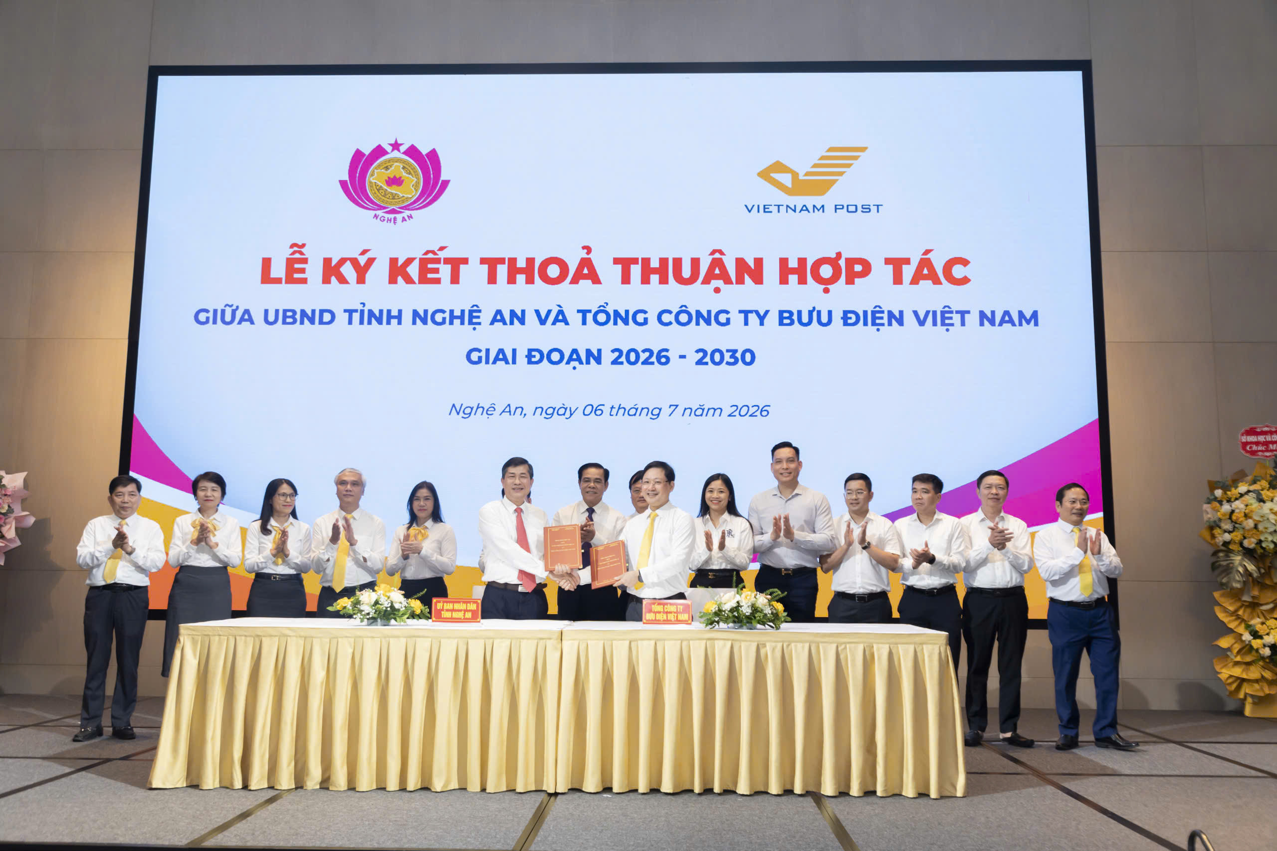 UBND tỉnh Nghệ An và Bưu điện Việt Nam hợp tác phục vụ người dân trong kỷ nguyên số