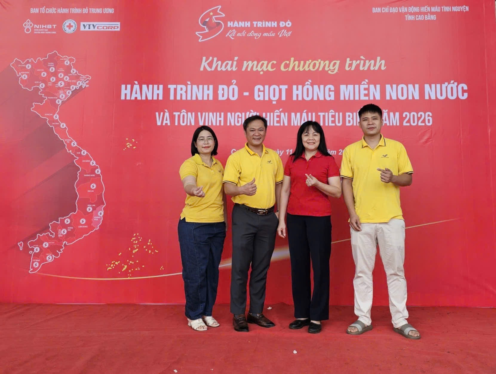 Bưu điện tỉnh Cao Bằng lan tỏa tinh thần nhân ái tại chương trình “Hành trình Đỏ” năm 2026