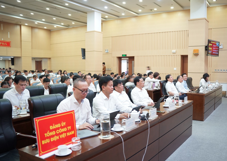 Đảng uỷ Tổng công ty Bưu điện Việt Nam tham dự Hội nghị toàn quốc quán triệt Nghị quyết Hội nghị lần thứ ba Ban Chấp hành Trung ương Đảng khóa XIV