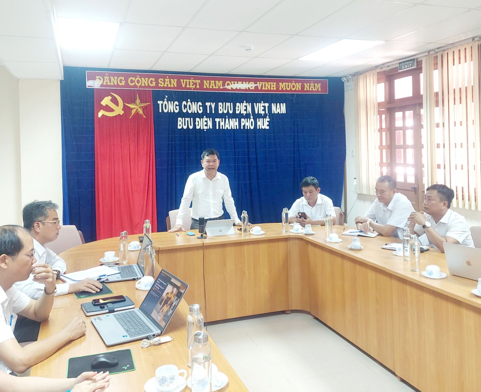 Bưu điện thành phố Huế triển khai mô hình quản lý địa bàn mới, quyết tâm hoàn thành kế hoạch năm 2026