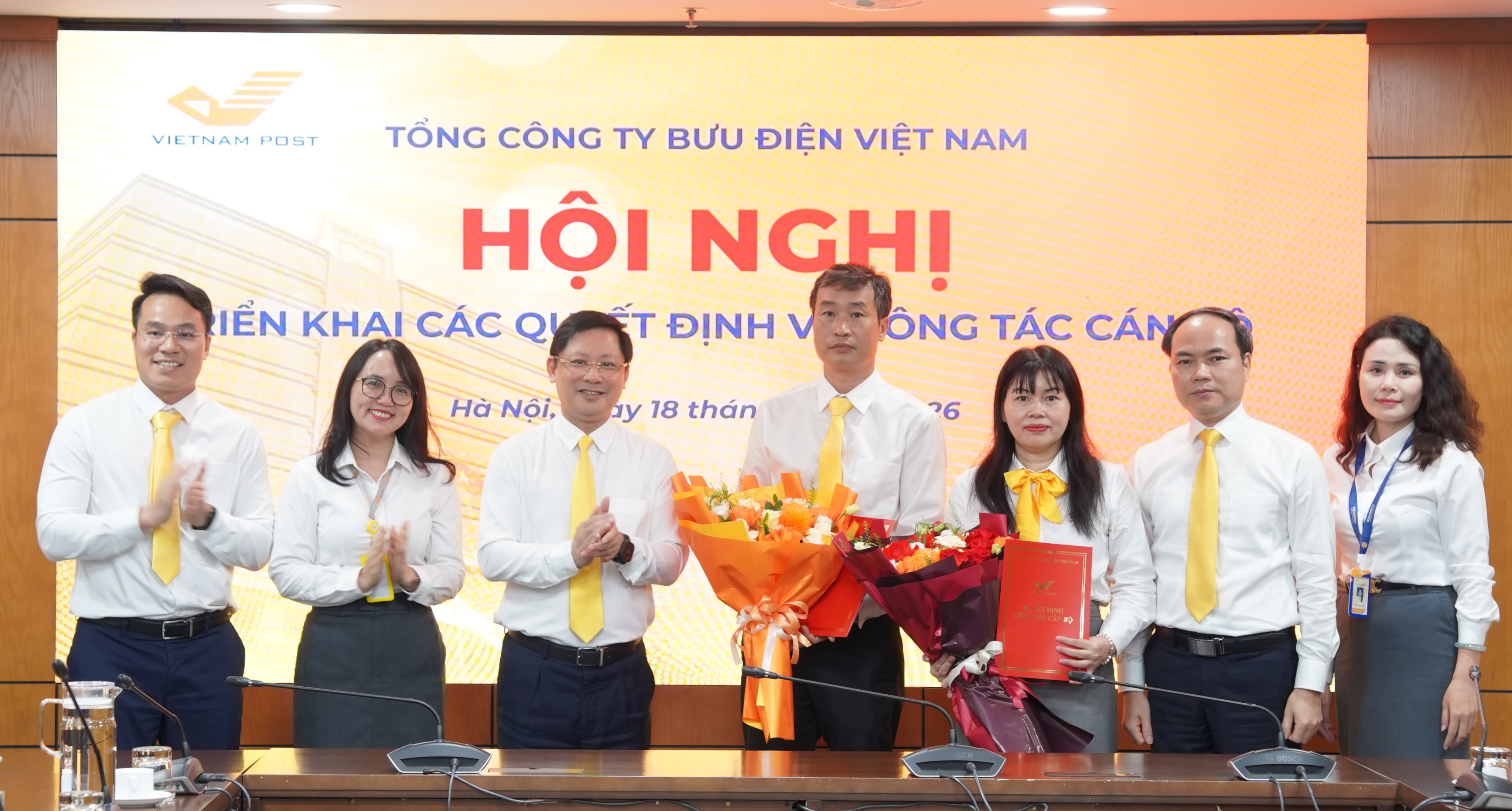 Vietnam Post bổ nhiệm hai Phó Giám đốc tại Trung tâm Quản trị và Phát triển sản phẩm và Công ty Logistics