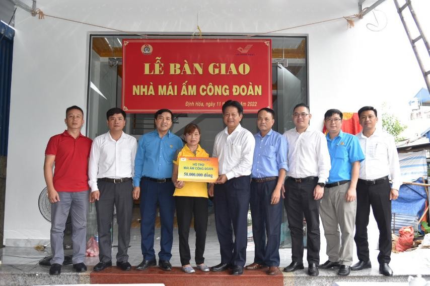 Thai Nguyen Ban Giao Mai Am Cong Doan