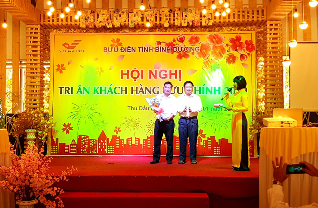 Bưu điện tỉnh Bình Dương tri ân khách hàng 