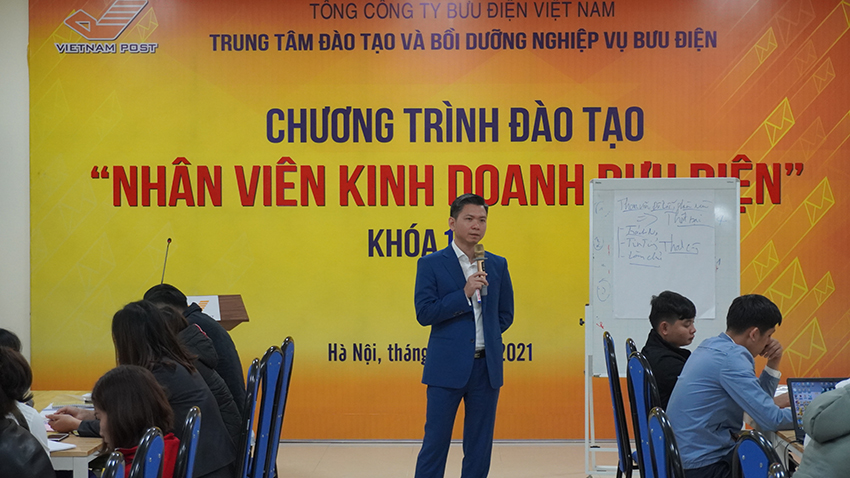 Khai giảng khóa đào tạo nhân viên kinh doanh Bưu điện (hệ 2 tuần)