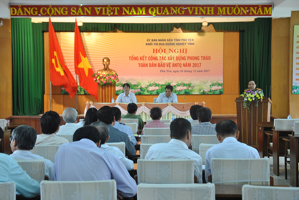 Khối thi đua Doanh nghiệp tỉnh Phú Yên tổng kết phong trào bảo vệ ANTQ năm 2017