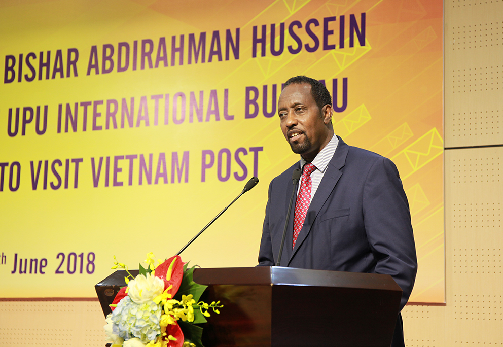 Bưu chính - ngành cung ứng tin cậy cho thế giới