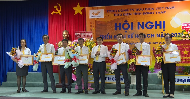 Bưu điện tỉnh Đồng Tháp đạt doanh thu 210 tỷ đồng trong năm 2020