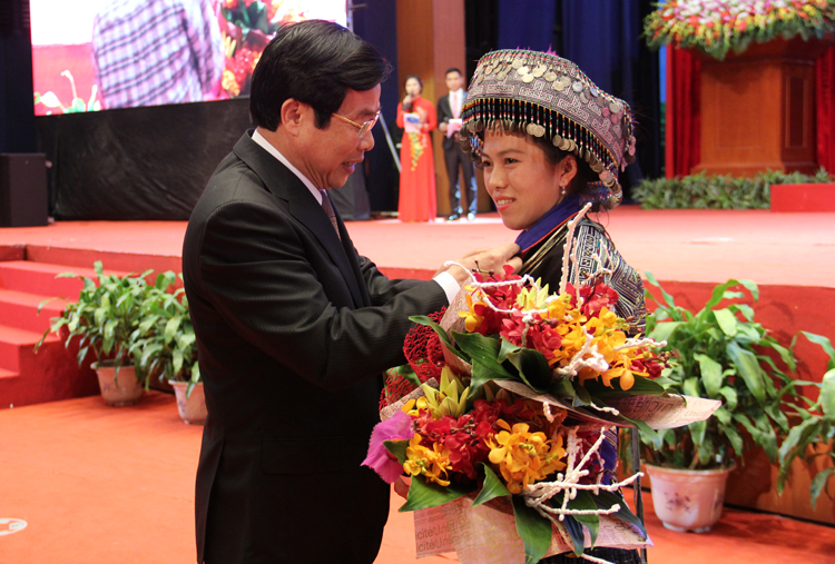 Tổng hợp báo chí ngành Bưu điện ngày 28/07/2015