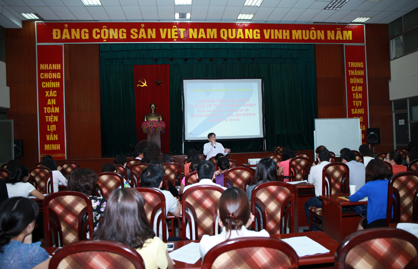 Khai giảng khóa đào tạo “Tập huấn chế độ kế toán mới”