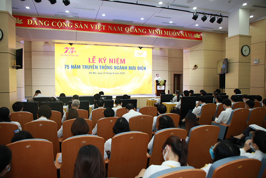 Vietnam Post celebrates 75th Anniversary of Post Day