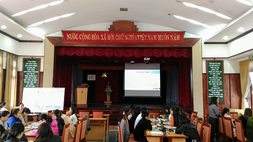 Lâm Đồng: Tập huấn dịch vụ mới cho CBCNV