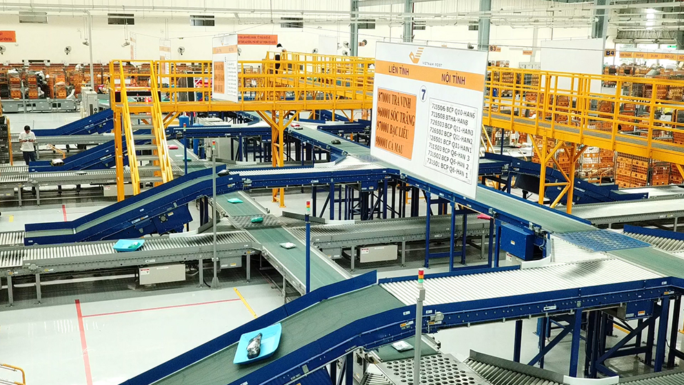 Vietnam Post focuses on parallel development of physical and digital flows 
