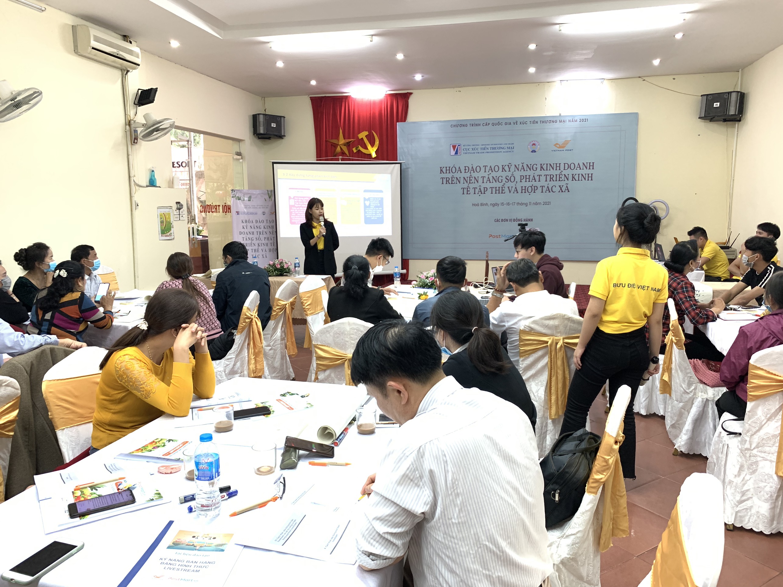 Tổng hợp báo chí ngành Bưu điện ngày 16/11/2021