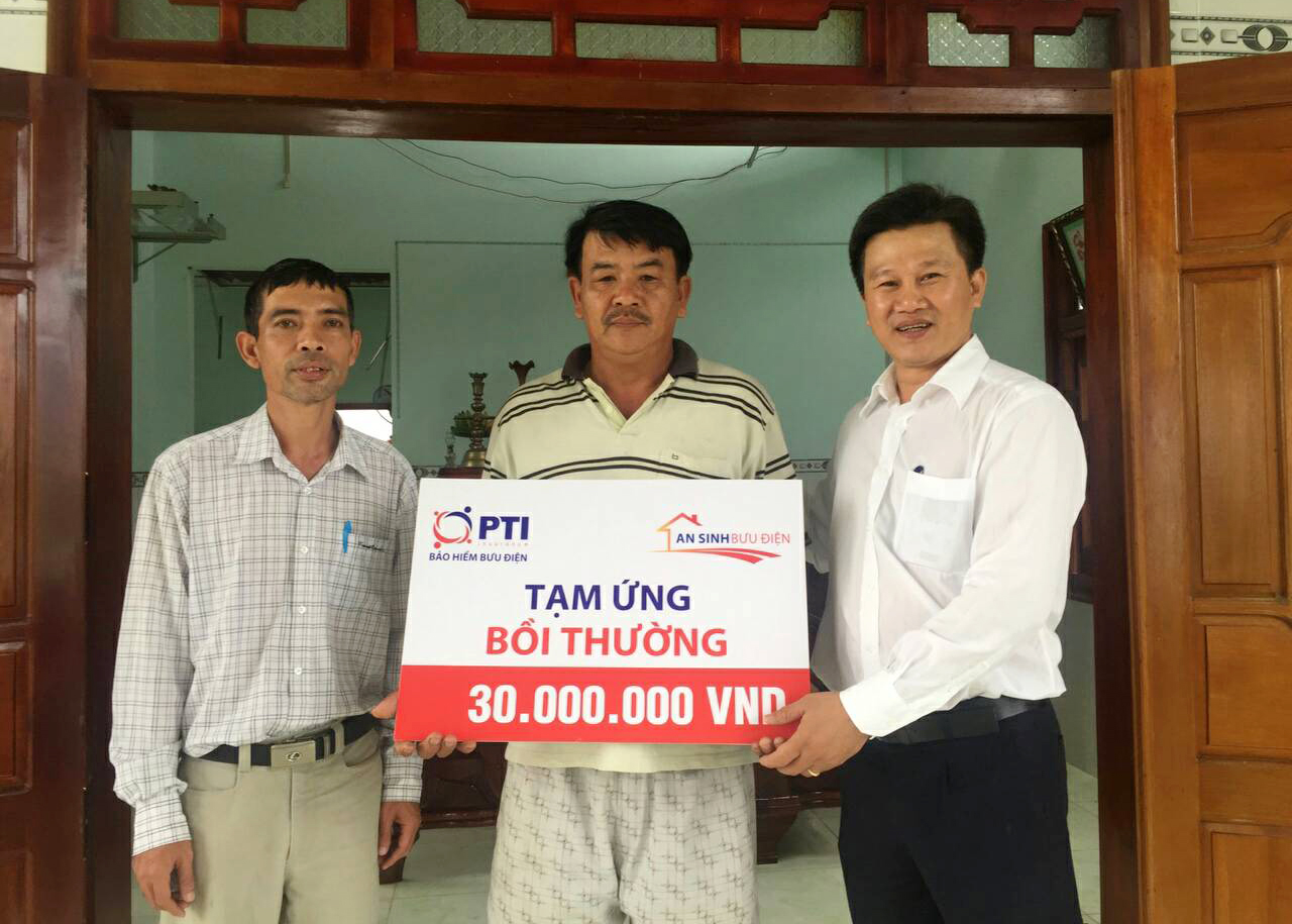 PTI chi trả bồi thường cho khách hàng gặp nạn sau cơn bão số 12