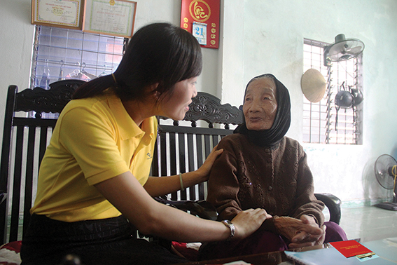 Mở rộng thí điểm trả trợ cấp ưu đãi người có công qua bưu điện tại 7 tỉnh