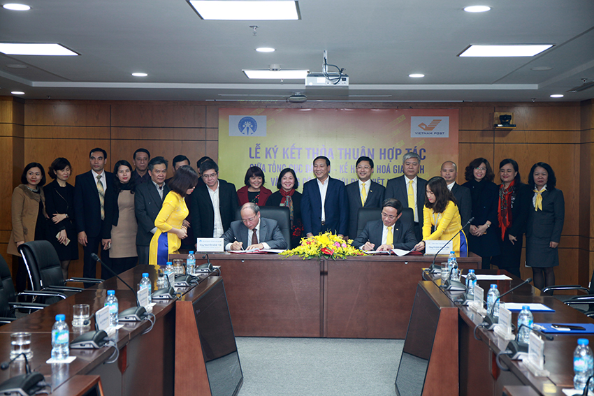 Vietnam Post signed Cooperation Agreement with General Office for Population - Family Planning