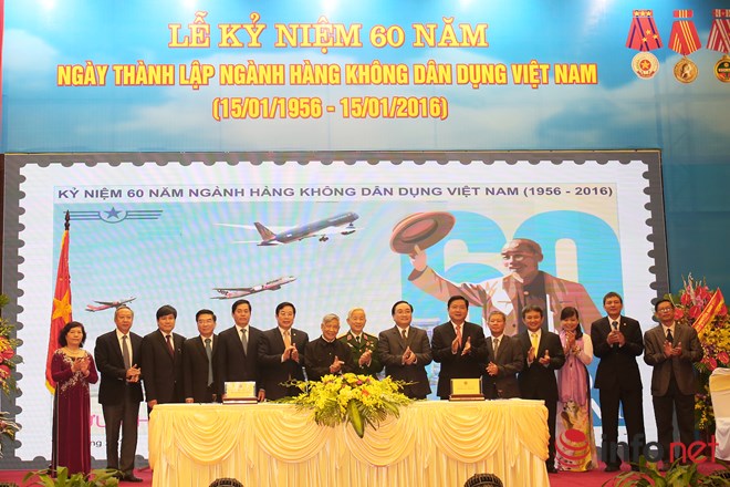 Tổng hợp báo chí ngành Bưu điện ngày 11/01/2016