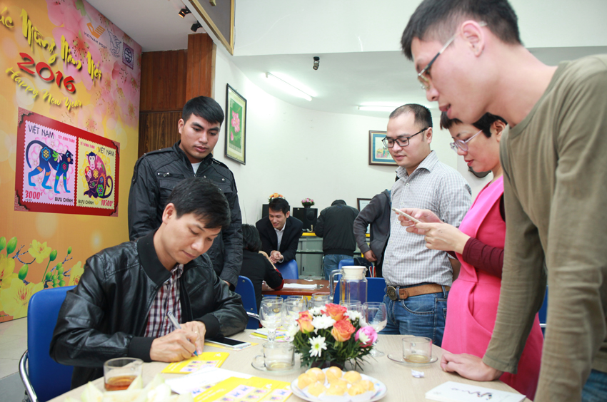 Phát hành bộ tem “Tết Bính Thân” 2016