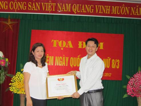 Nữ lãnh đạo năng động, dám nghĩ dám làm