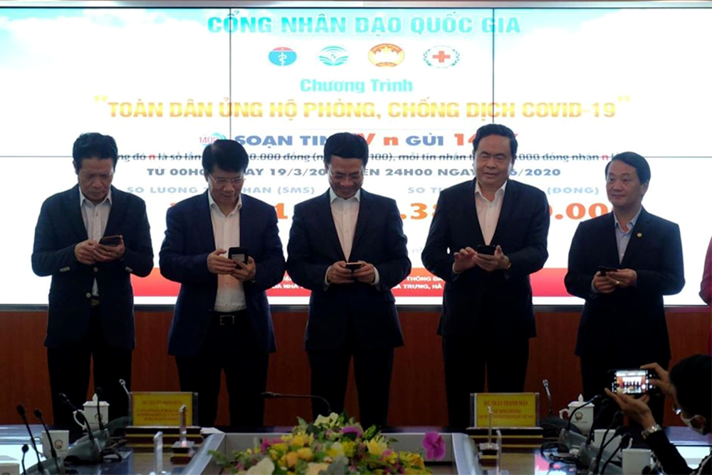 Chung tay phòng chống dịch Covid-19