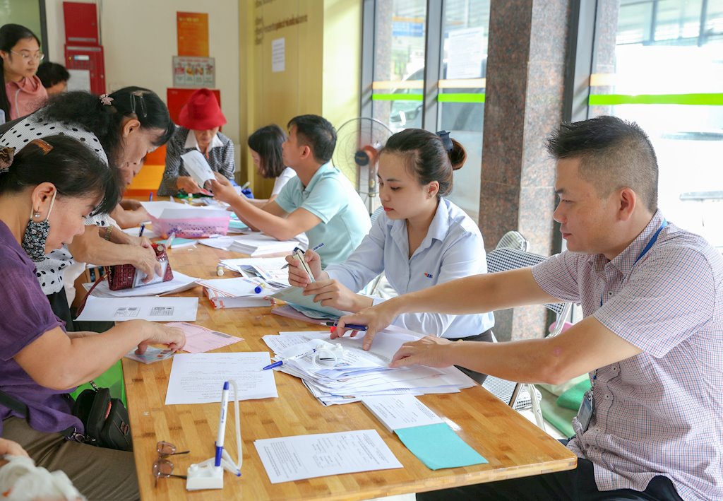 Chuyển phát nhanh Bưu điện cung cấp dịch vụ phát tại nhà thẻ xe buýt miễn phí