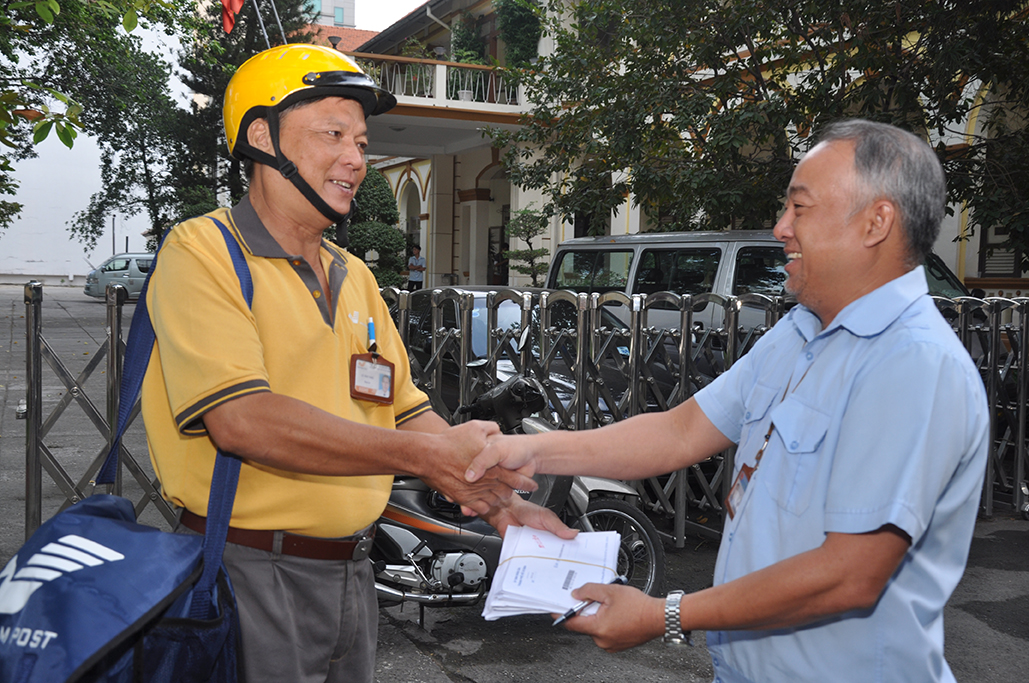 Over 300,000 cases of issuance of Judicial record cards through postal service