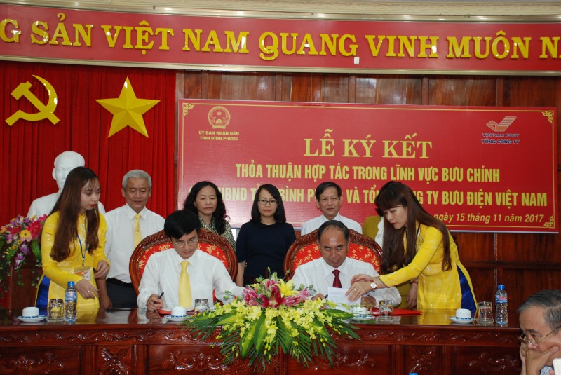 Tổng hợp báo chí ngành Bưu điện ngày 04/11/2017