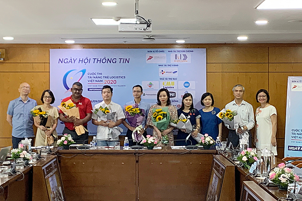 Vietnam Post accompanies "Viet Nam Young Logistics Talents 2020" Contest