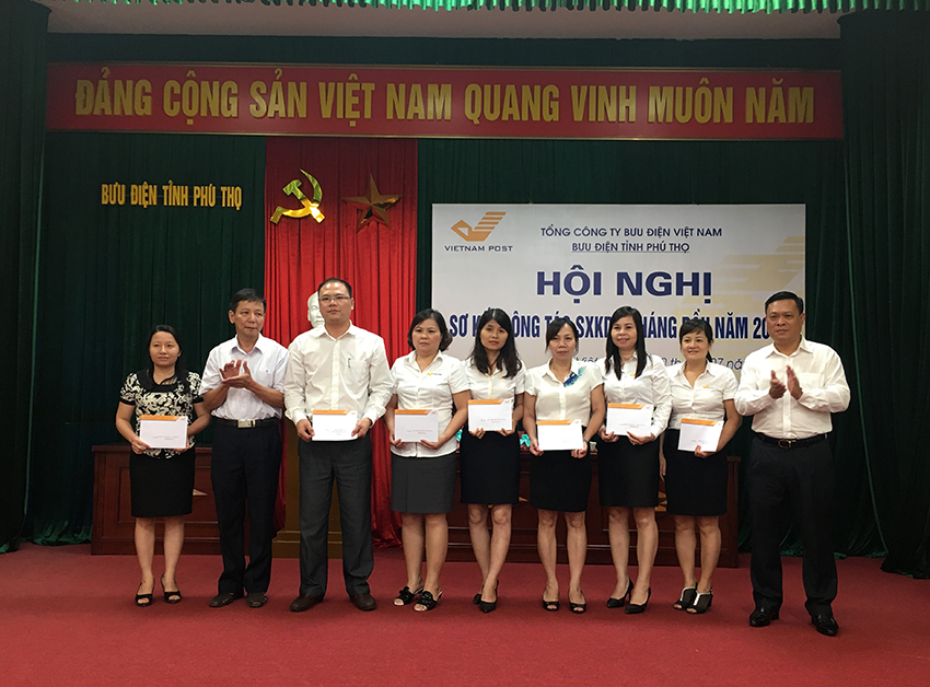 Bưu điện tỉnh Phú Thọ phấn đấu hoàn thành vượt mức kế hoạch năm 2016