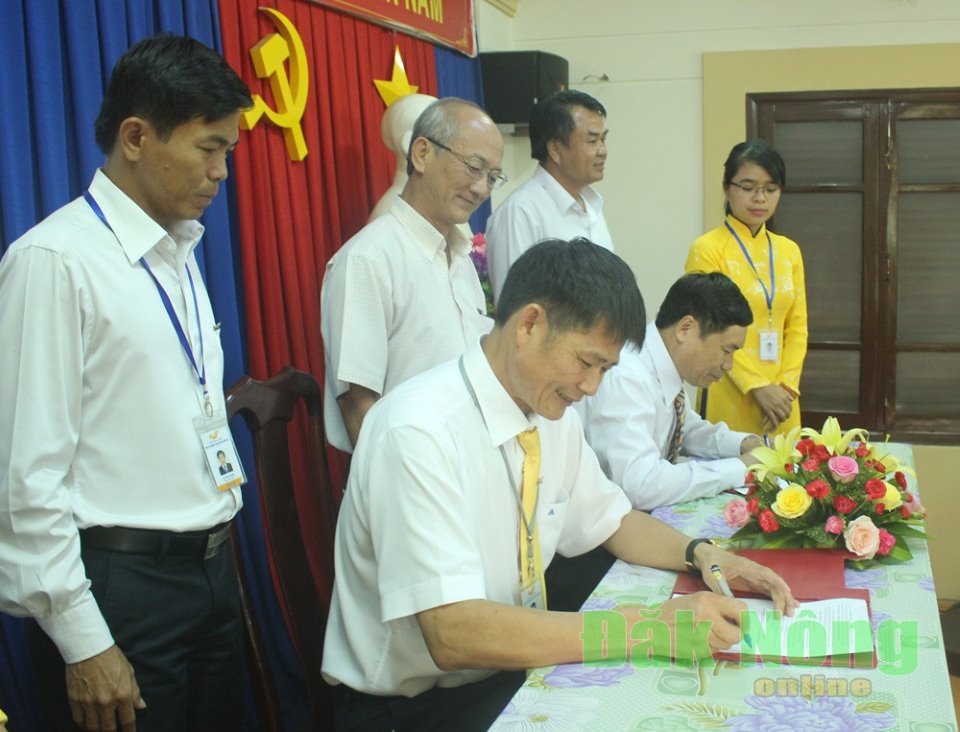 Tổng hợp báo chí ngành Bưu điện ngày 08/05/2017