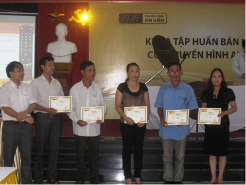 Bưu Điện các tỉnh, thành phố tập huấn dịch vụ Truyền hình An Viên - AVG
