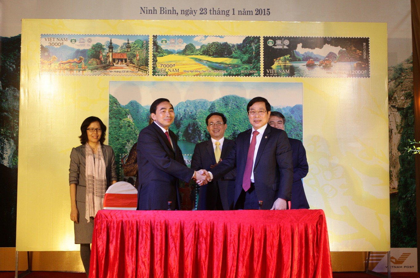 Tổng hợp báo chí ngành Bưu điện ngày 24/01/2015