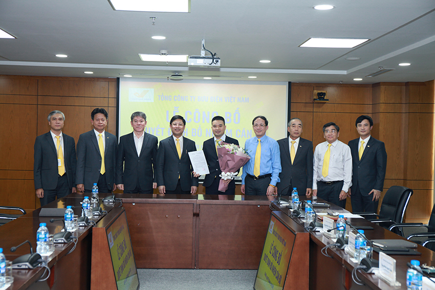 Bổ nhiệm cán bộ Ban Nghiên cứu phát triển và Thương hiệu