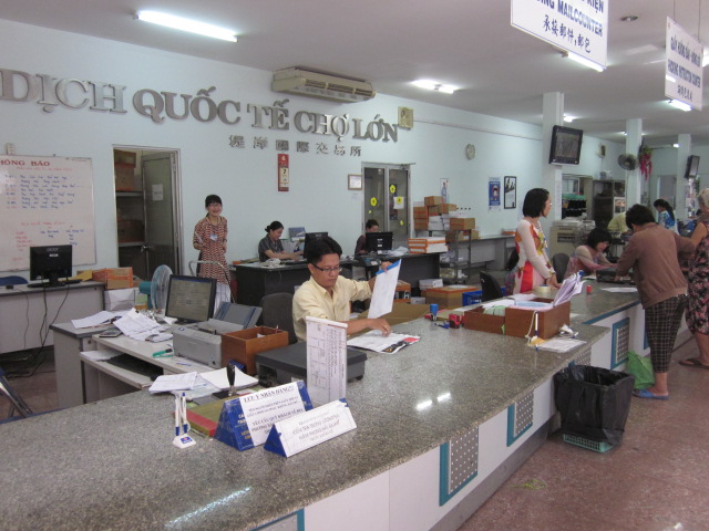 Ban hành tiêu chuẩn đánh giá bưu cục giao dịch và giao dịch viên