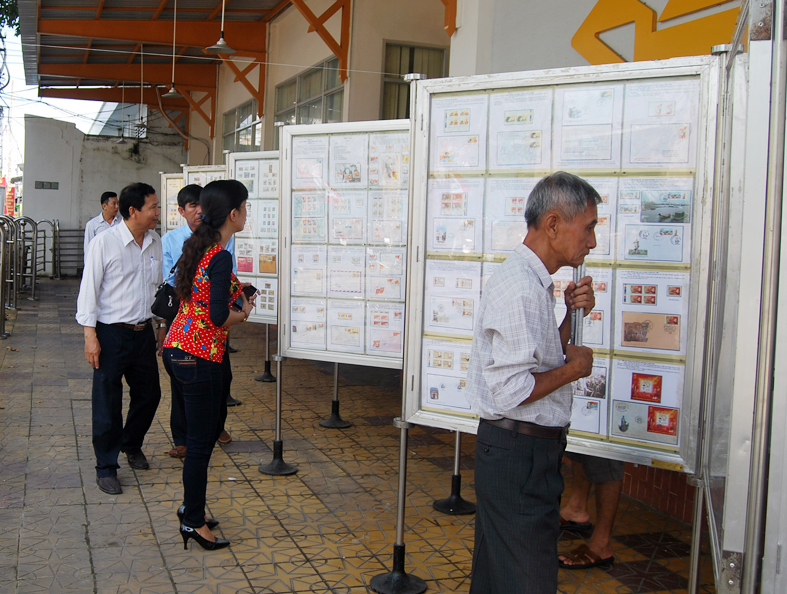 Triển lãm tem Bưu chính tại TP. Cần Thơ
