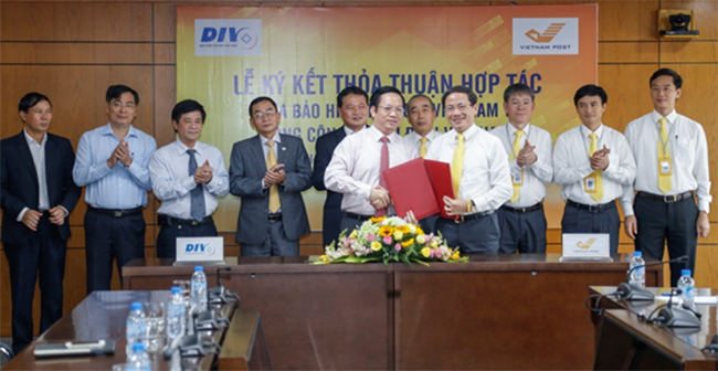 Tổng họp báo chí ngành Bưu điện ngày 08/11/2017