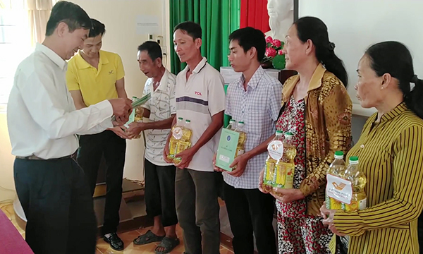 Sóc Trăng: Nhiều người dân phấn khởi tham gia BHXH tự nguyện