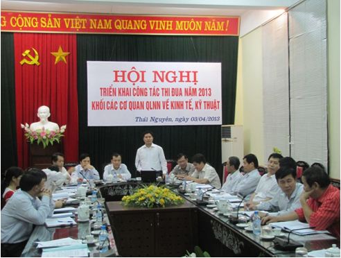Bưu Điện tỉnh Thái Nguyên ký giao ước thi đua năm 2013