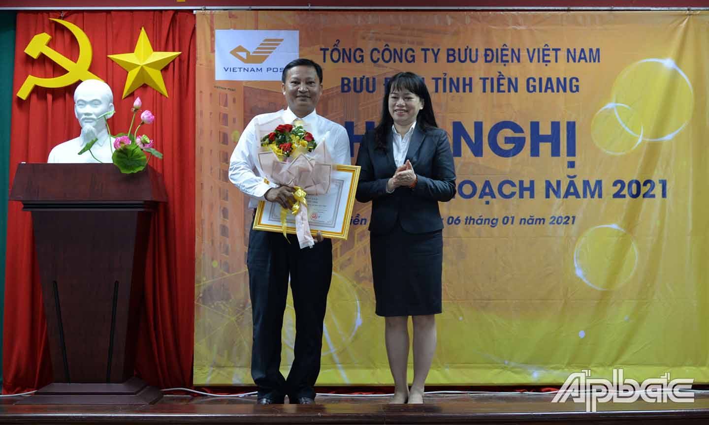 Bưu điện tỉnh Tiền Giang: Tổng doanh thu năm 2020 ước đạt trên 229 tỷ đồng