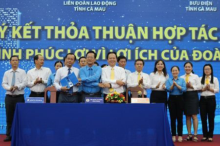 Tổng hợp báo chí ngành Bưu điện ngày 17/04/2018