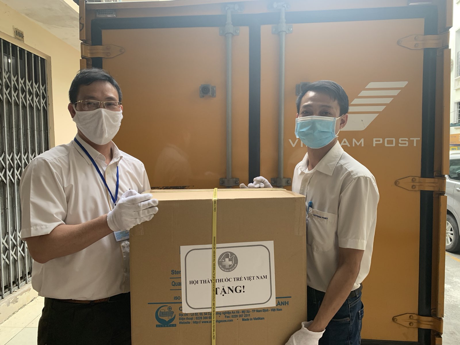 Vietnam Post provides support in transporting medical materials to Covid-19 areas
