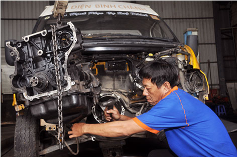 Ở nơi đó - mỗi ngày chúng tôi đi 1/4 đường xích đạo