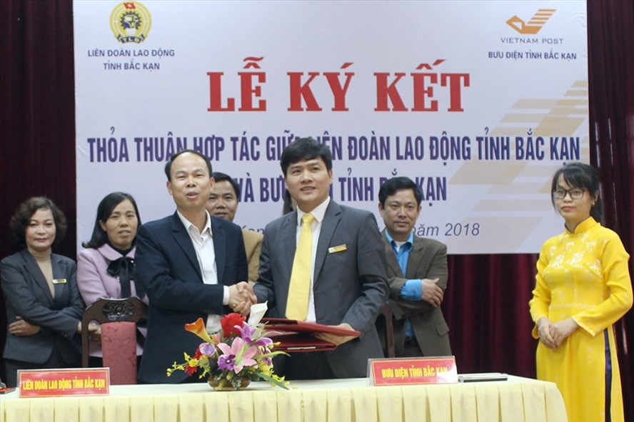 Tổng hợp báo chí ngành Bưu điện ngày 13/08/2018